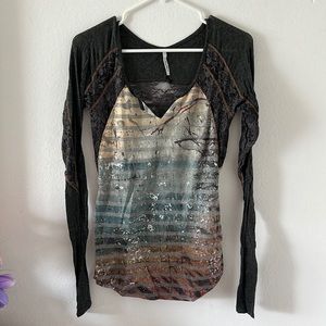 Long sleeve top with lace detailing